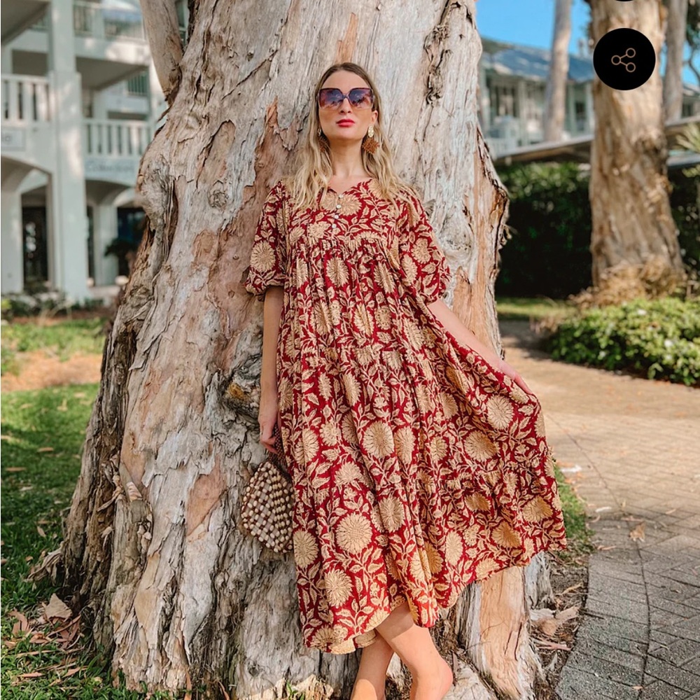 River Goddess Neera Midi dress, burgundy sunflower, size M/L